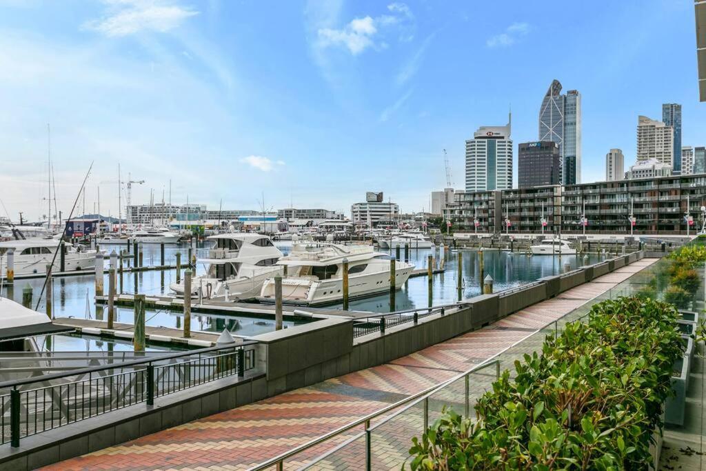Апартаменти Elegant & Sunny Living With Stunning Marina Views Окленд Екстер'єр фото